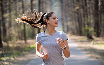 The Mental and Physical Benefits of Outdoor Exercise